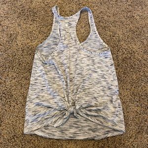 Lululemon tie back tank in heathered grey